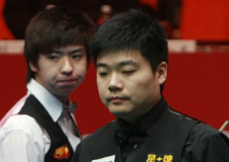 队攻守更加 队攻守更加